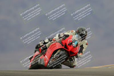 media/Jan-15-2023-SoCal Trackdays (Sun) [[c1237a034a]]/Turn 9 (2pm)/
